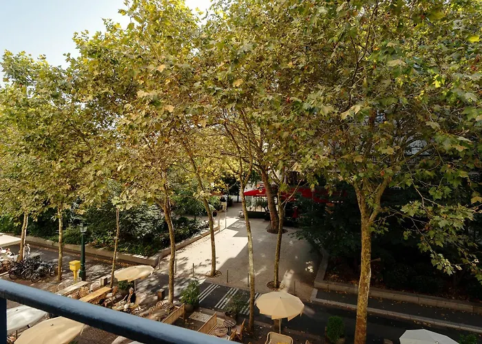 My Maison In Paris - Louvre